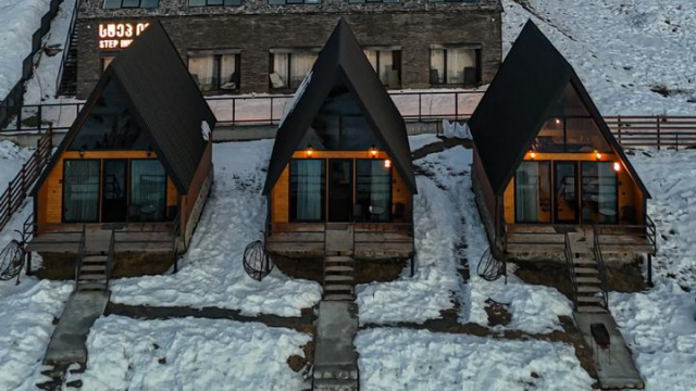 გაატარე დაუვიწყარი დრო კოტეჯ მისთი როქს ყაზბეგში. image 14