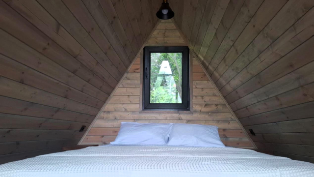 ისარგებლე ფასდაკლებით კოტეჯში 2 ან 2+2 სტუმრის განთავსებაზე ტყის კაცის რანჩო | Forest Man Ranch -ში. image 3