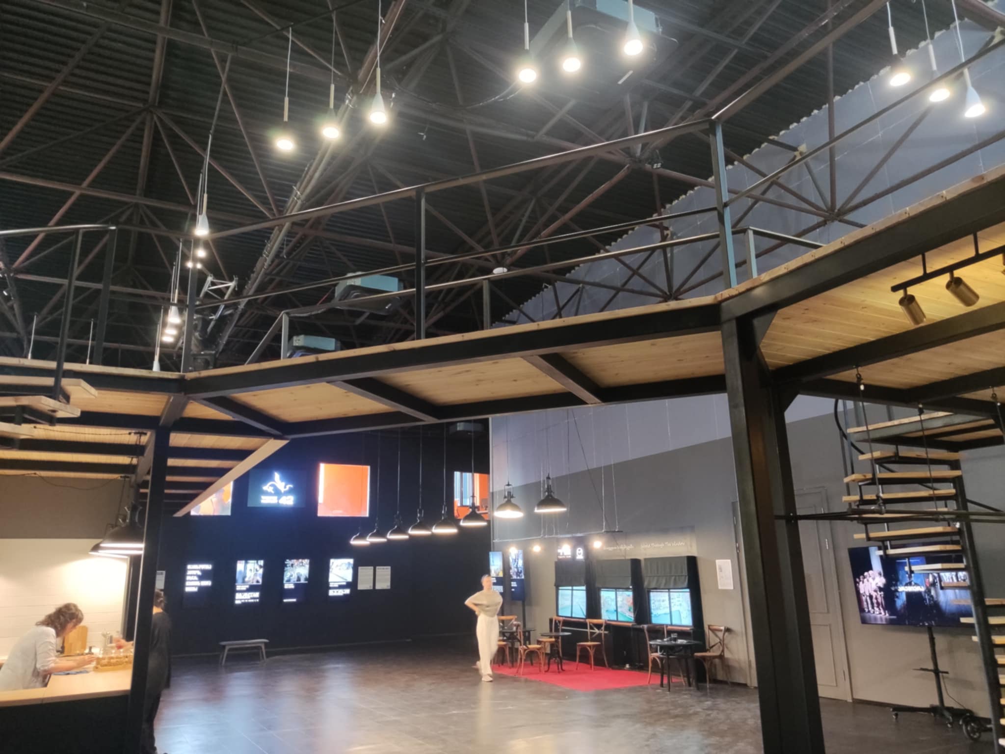 აღმოაჩინე თეატრის საიდუმლოებები თეატრი სახელოსნო 42-ში! image 3