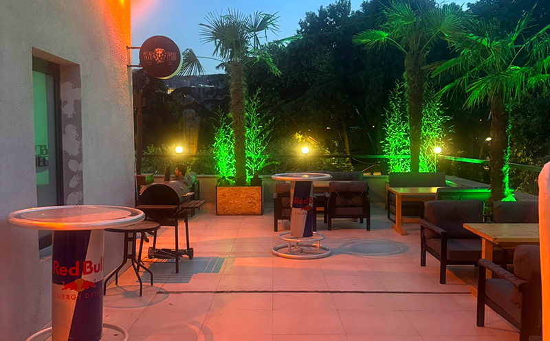 Have an unforgettable time with friends at Zeg Bar. 5