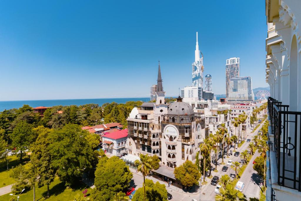 გაატარე დაუვიწყარი დრო ბუტიკ სასტუმრო ტაპი რუჟიში. image 7