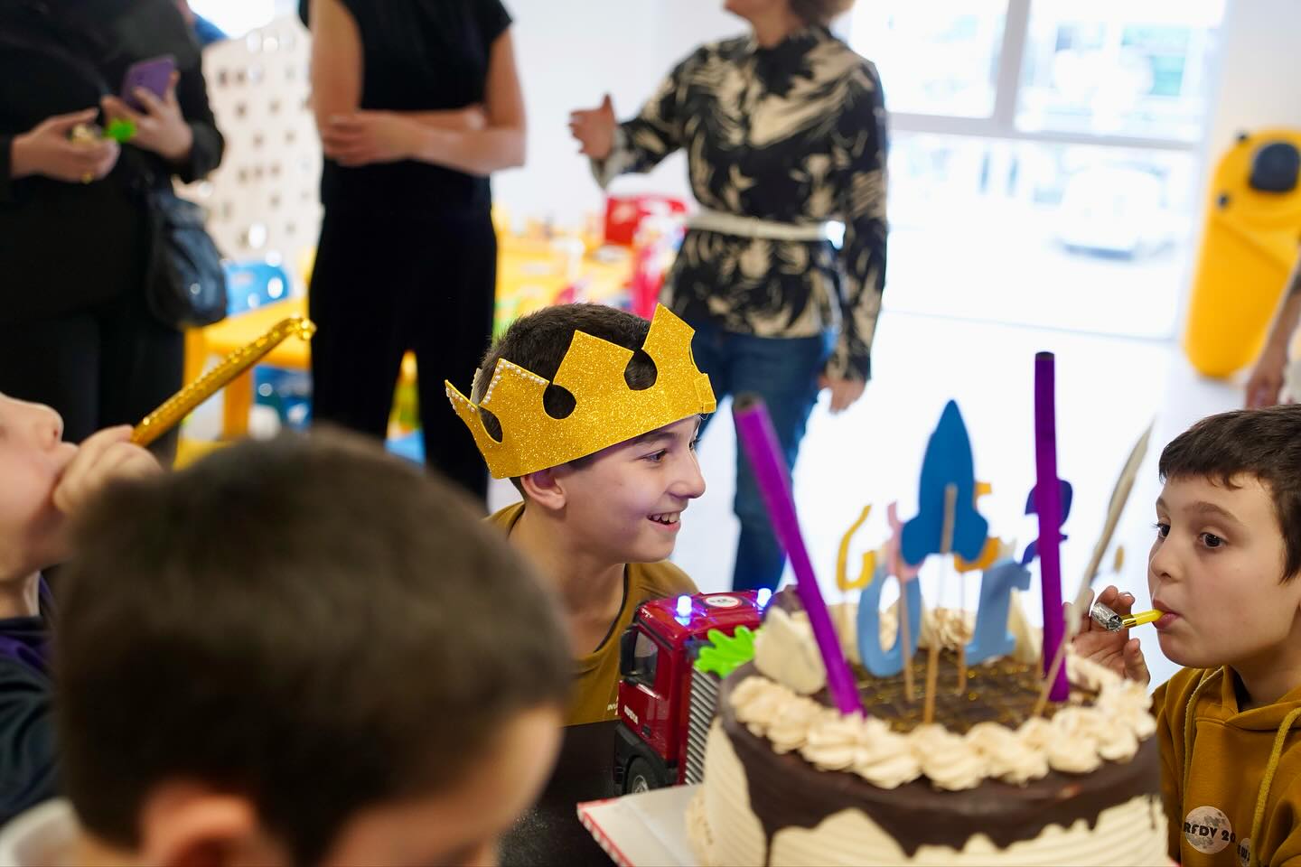 აჩუქე შენს შვილს დღე, რომელიც სიხარულით, თამაშით და უზარმაზარი ემოციებით იქნება სავსე image 0