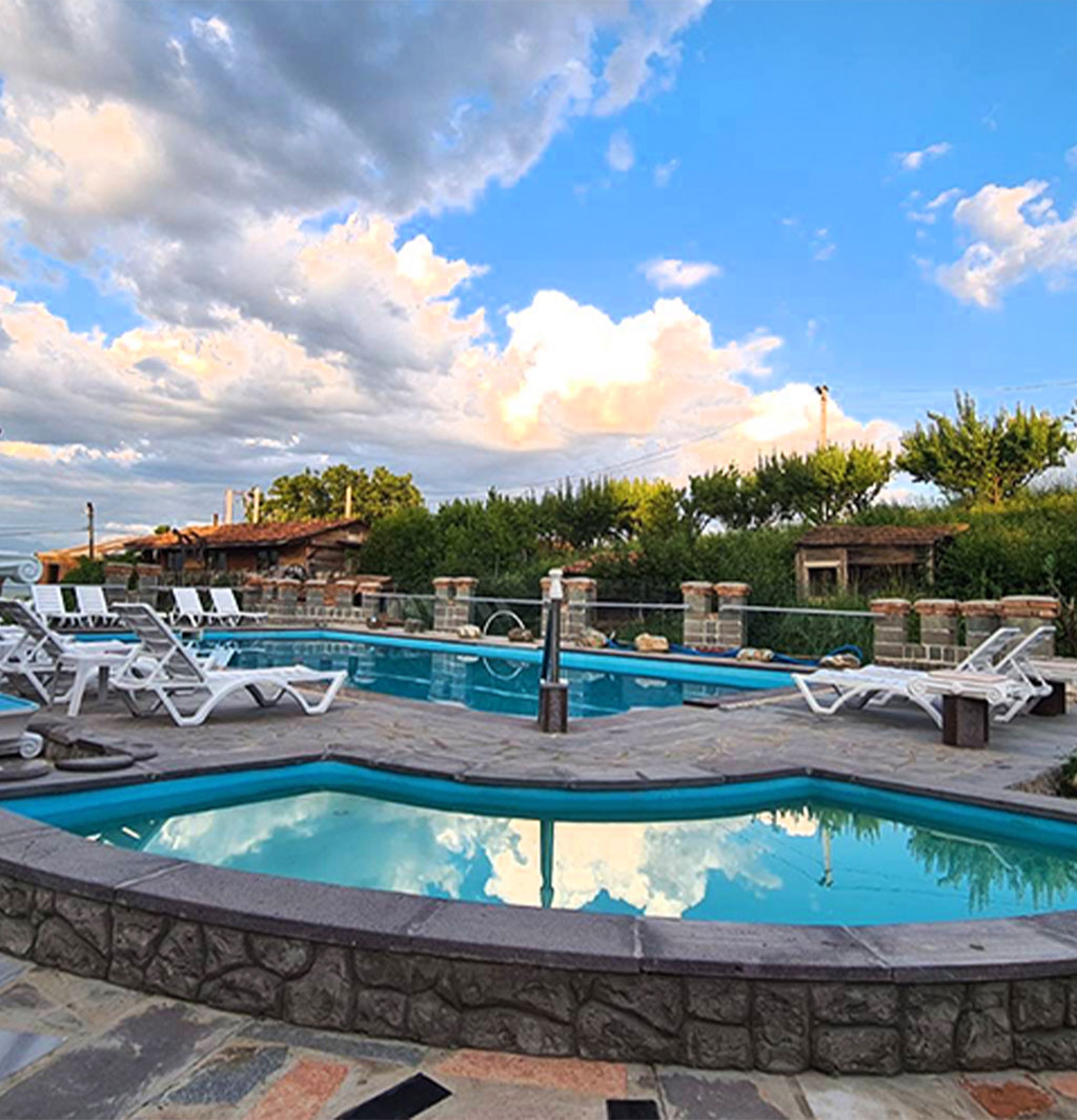 ისარგებლე ფასდაკლებით სასტუმროს ნომერში 2 სტუმრის განთავსებაზე არტ