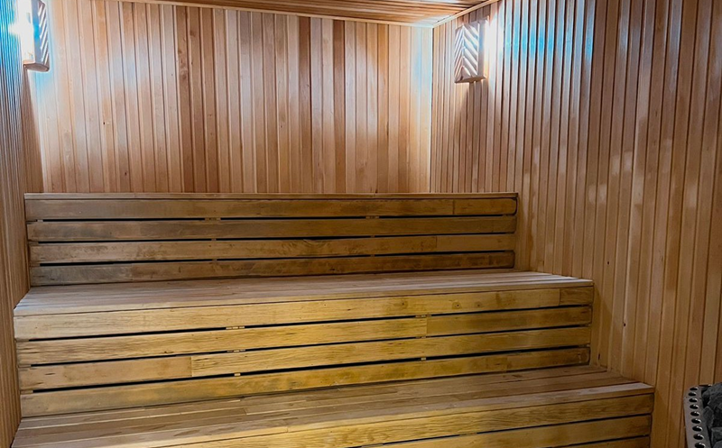 Unwind at Hotel Colosseum Marina Spa 1