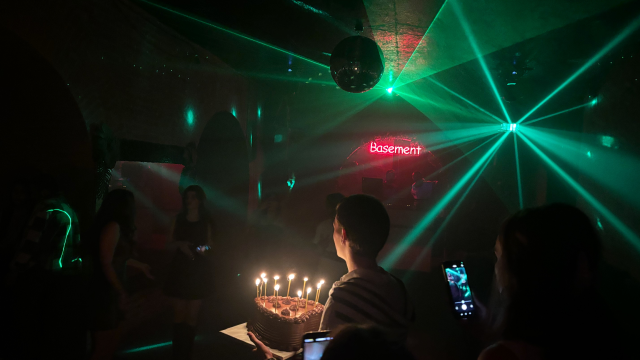 ისარგებლე ფასდაკლებით 20,25 ან 30 თინეიჯერზე გათვლილ წვეულებაზე ბეისმენთი | Basement -ში. image 6