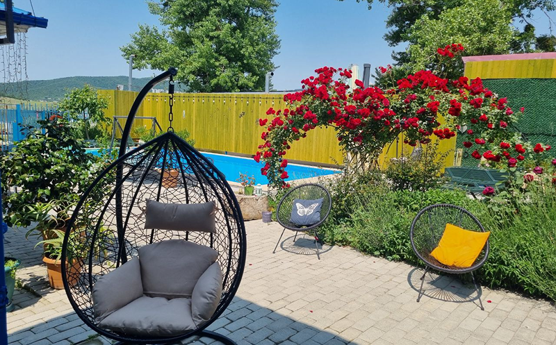 Create unforgettable memories at Hotel Laguna Bazaleti. 5