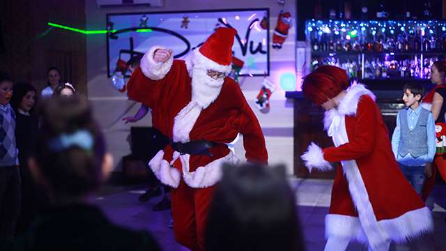 15 ლარად, 41%-მდე ფასდაკლების Swooper Code-ი, საახალწლო კარნავალი ან დაბადების დღე 15, 25 ან მეტ ბავშვზე ივენთ კლუბში «დეჟავუ» image 0