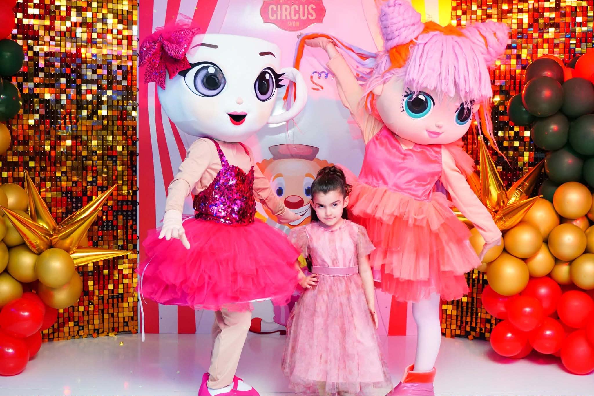 Select your preferred program and discover fun adventures in Happy Land. 3