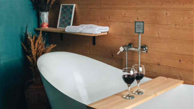 Enjoy a discount on accommodation in a cottage for two people at Kinta. image 17