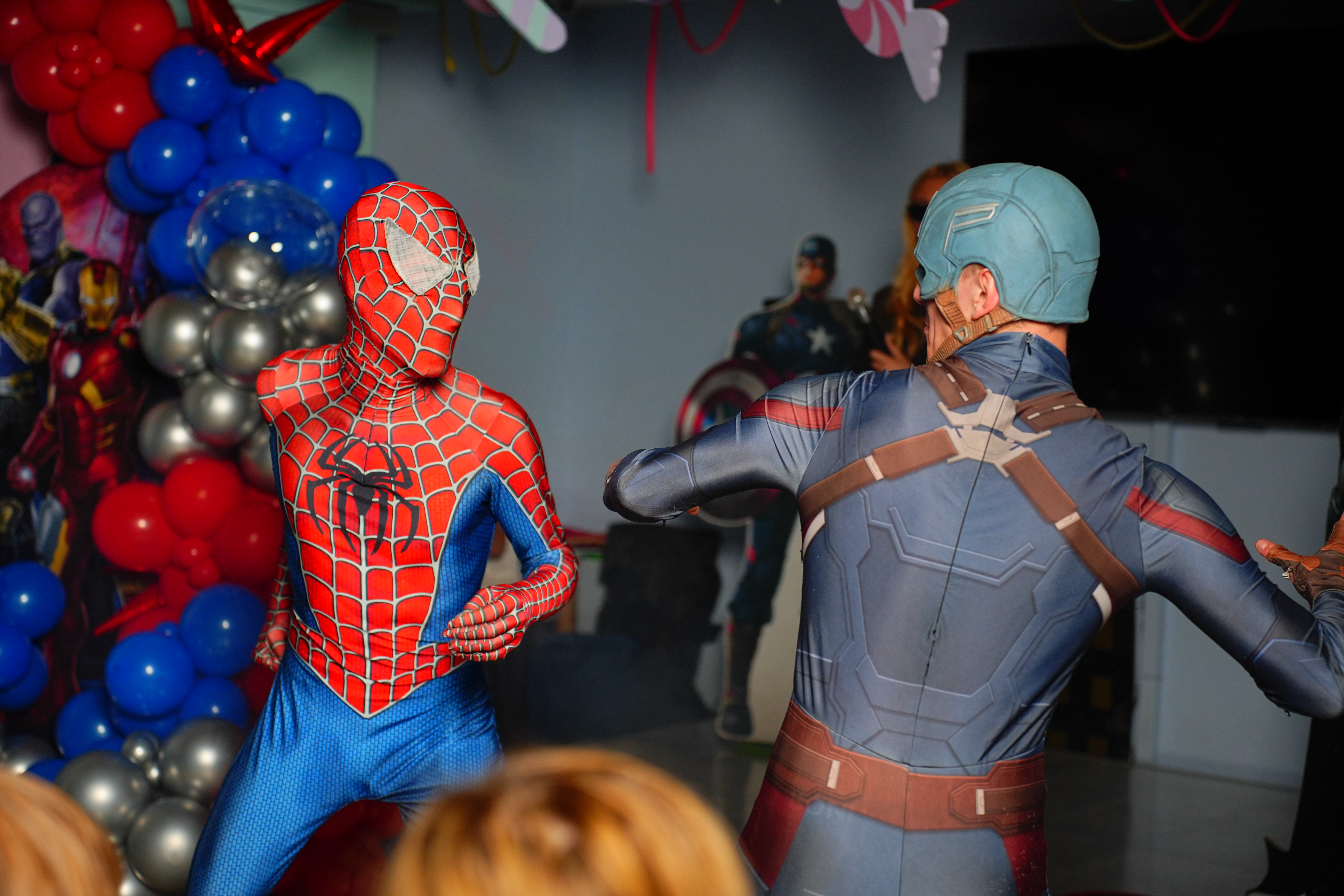 გაატარე დაუვიწყარი დრო მეგობრებთან ერთად გასართობ ცენტრ პინგვინებში image 0