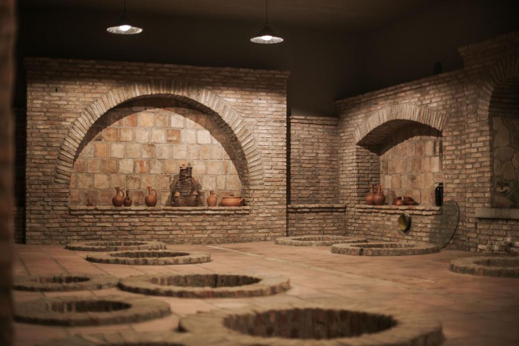 შეარჩიე შენთვის სასურველი შეთავაზება და ისამოვნე ზუზუმბო რეზორტი & სპაში 9