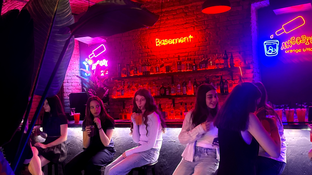 ისარგებლე ფასდაკლებით 10 ან 15 თინეიჯერზე გათვლილ წვეულებაზე ბეისმენთი | Basement -ში. image 15