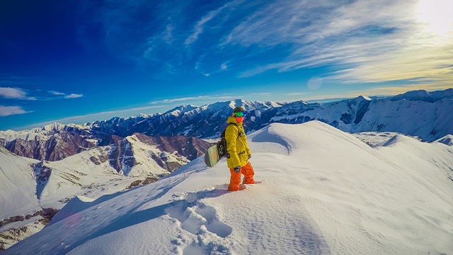 ისარგებლე ფასდაკლებით საბაგიროთი მგზავრობაზე გუდაურის კურორტზე, შეიძინე მულტიპასი Mastercard-ის ბარათით და ისარგებლე უფასო მიწოდებით. image 3