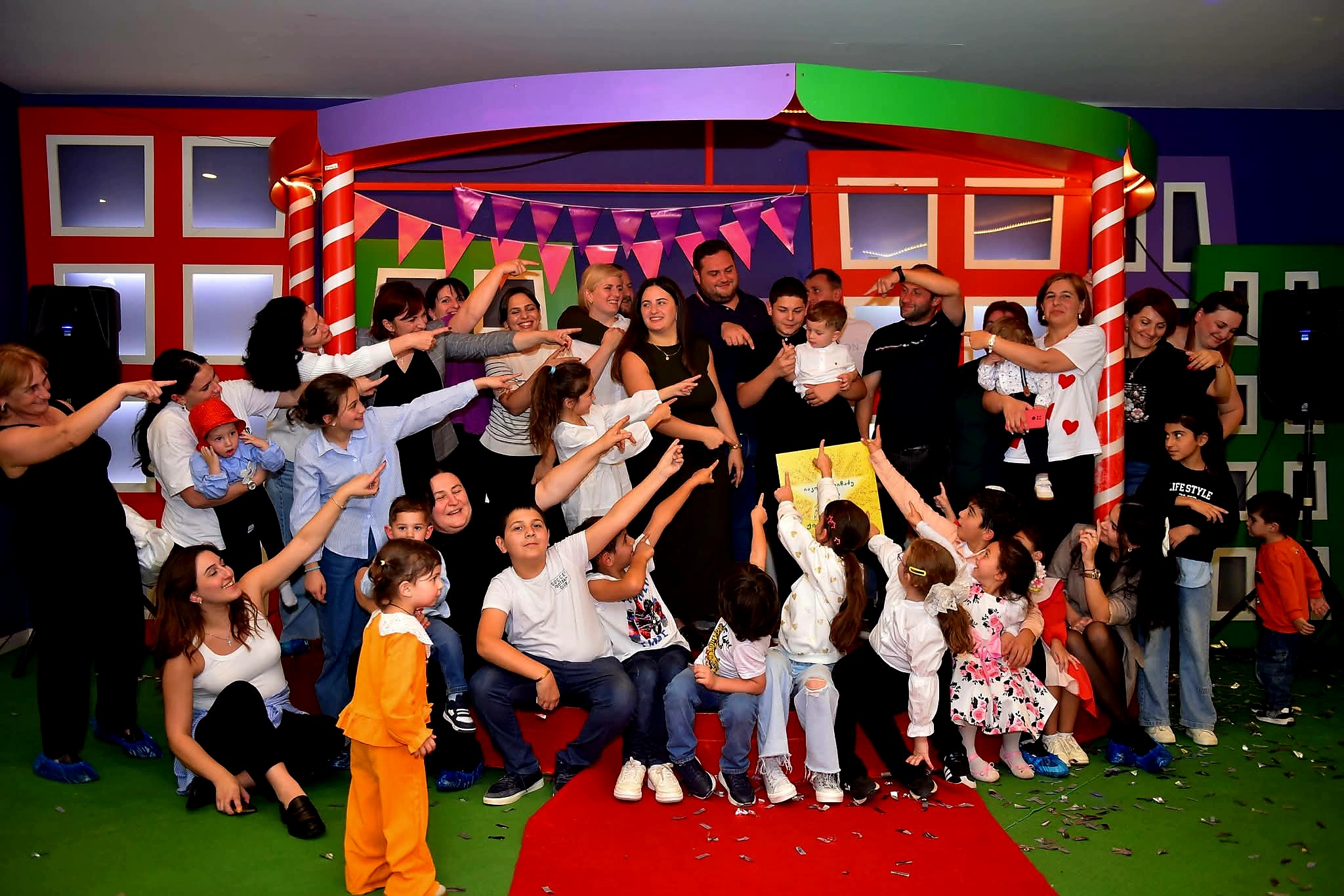 შეარჩიე შენთვის სასურველი პროგრამა და აღმოაჩინე მხიარული თავგადასავლები ბასტი ბუბუ - დაბი დუბიში image 12