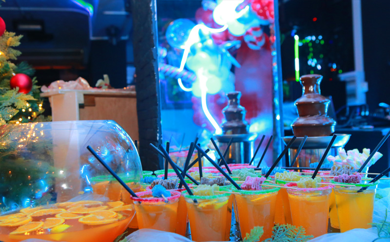 დახურული თინეიჯერული წვეულება 15, 20 ან 25 სტუმარზე, დიჯეი, კარაოკე და საჩუქრები ბარი 28 -ისგან. image 7