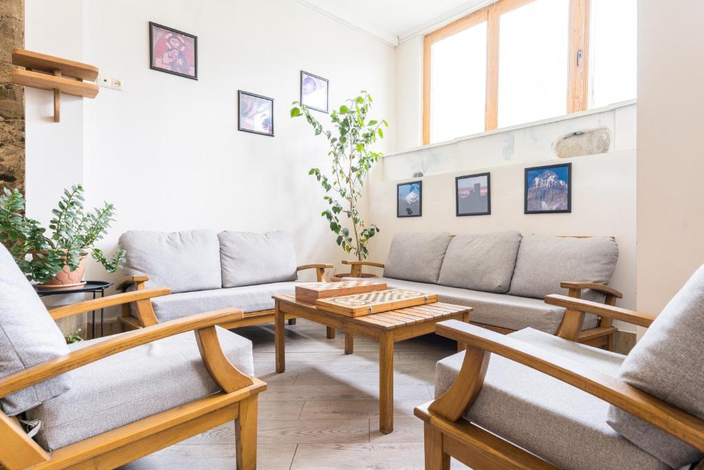 გაატარე დასვენების დღეები საყვარელ ადამიანებთან ერთად სასტუმრო ძველ სეტში image 10