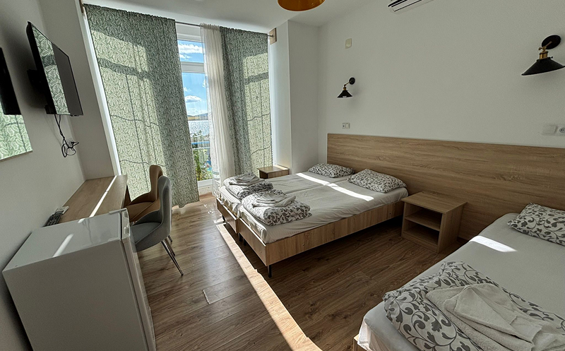 Create unforgettable memories at Hotel Laguna Bazaleti. 9