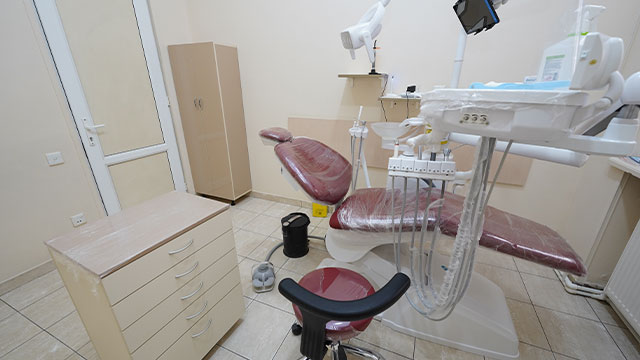 ისარგებლე ფასდაკლებით ლორწოვანის დაავადებების / პაროდონტის დაავადებების კონსულტაციაზე ან პროფილაქტიკურ გასინჯვებზე სტომატოლოგიური კლინიკა სმაილი • Smile-ში. image 1