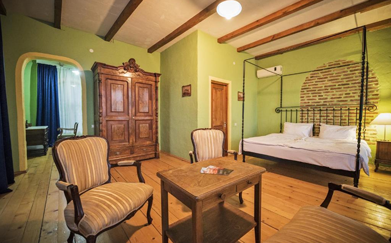 შექმენი დაუვიწყარი მოგონებები სასტუმრო შატო მერეში 0