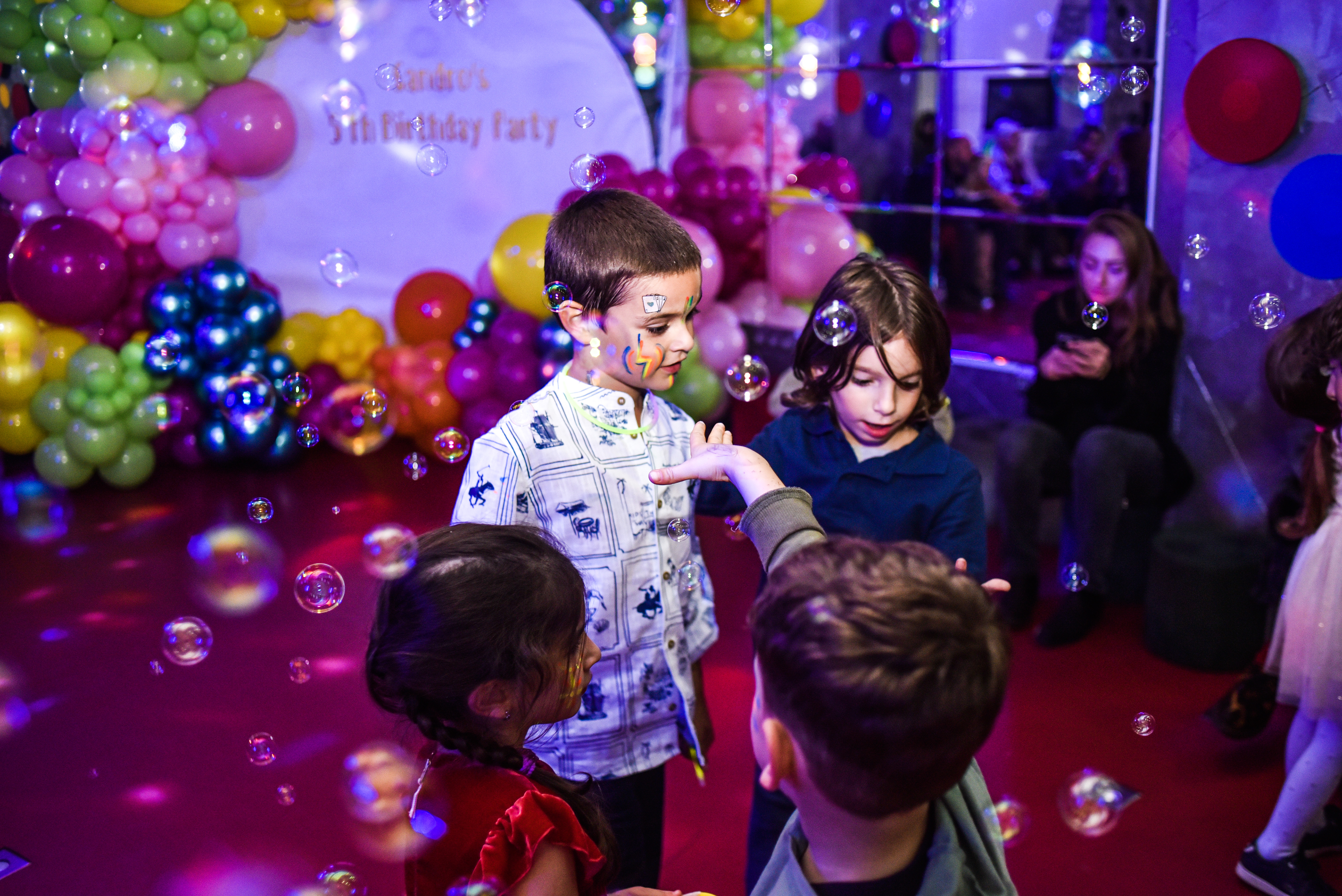 ყველაფერი ერთ შეთავაზებაში -  გართობა, დაუვიწყარი ატმოსფერო და მეგობრები image 10