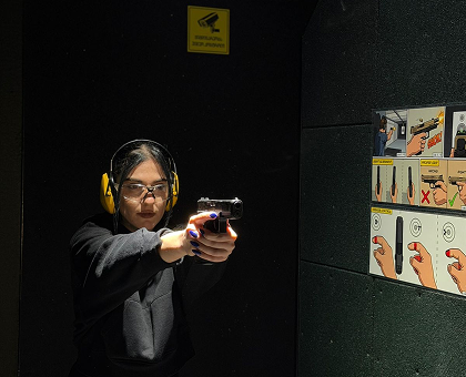 სროლა 4 ადამიანზე