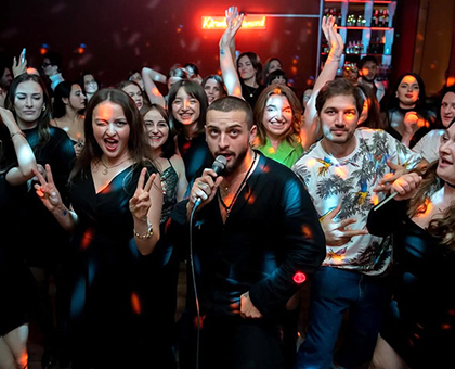 შექმენი დაუვიწყარი მოგონებები 10-12 ან 14-16 სტუმართან ერთად