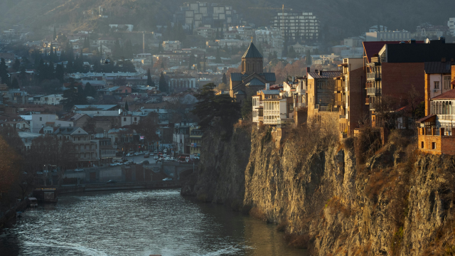 ისარგებლეთ ფასდაკლებით და გაისეირნეთ კატერით ძველ თბილისში რივერ თრიფ თბილისი | River Trip Tbilisi-სთან ერთად. image 6