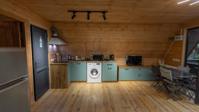 Take advantage of the discount on cottage accommodation at Bulachauri House in the Forest. image 1