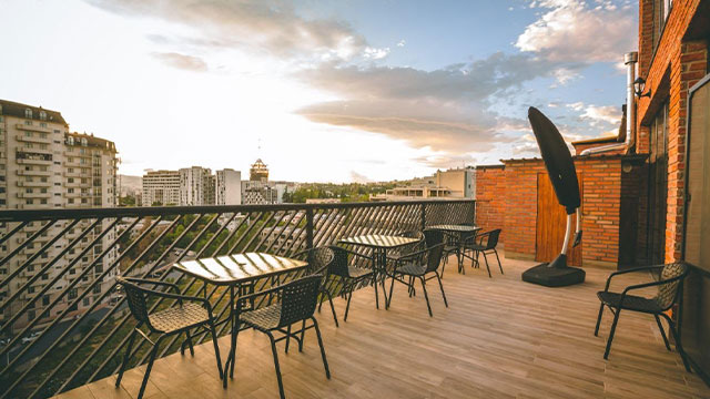 ისარგებლე ფასდაკლებით თბილისის სასტუმროს ნომერში, საუზმით Hotel sky room-სგან. image 7