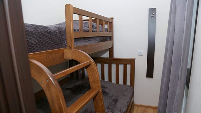 ისარგებლეთ ფასდაკლებით ბაკურიანის აპარტამენტში 4-5 სტუმრის განთავსებაზე აპარტამენტი ბაკურიანი სითიში | Apartment Bakuriani City -ში. image 8