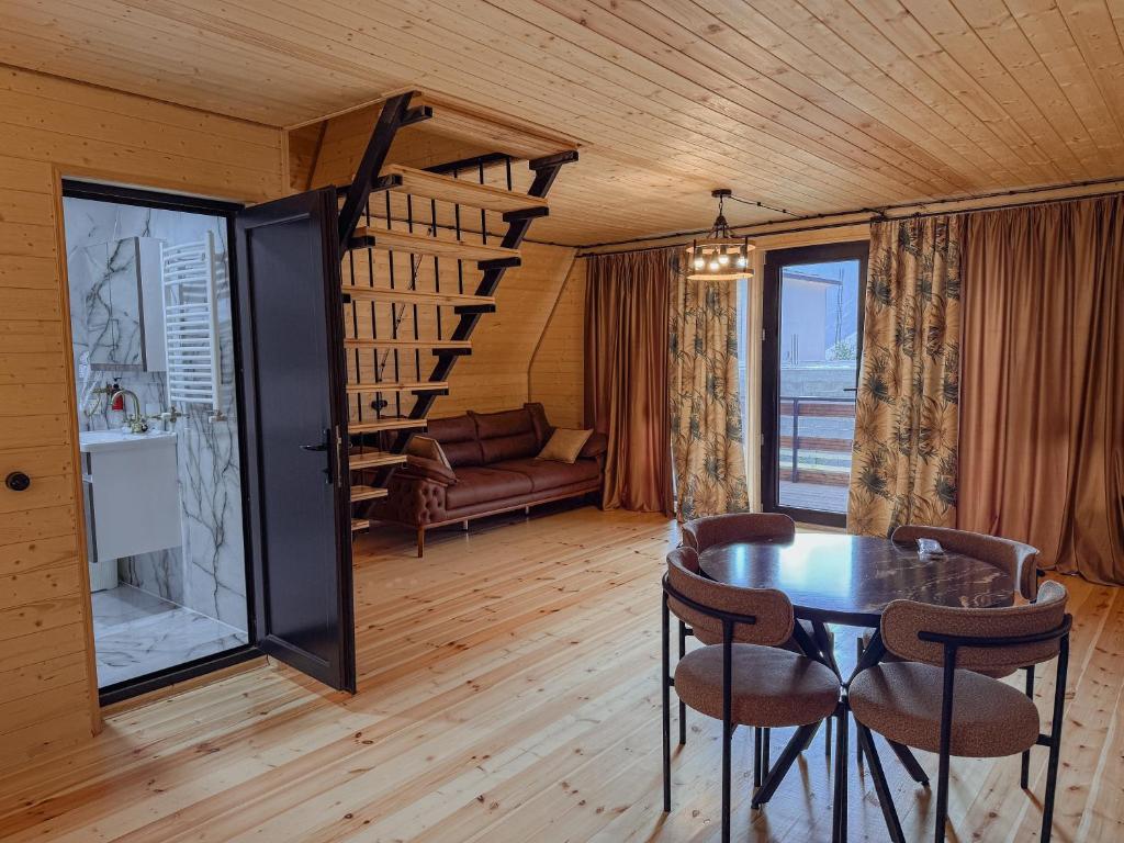 შექმენი დაუვიწყარი მოგონებები პანორამა კომპლექს ყაზბეგში image 8