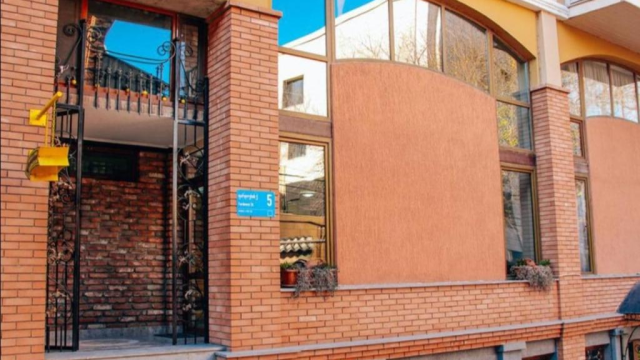 Take advantage of the discount on accommodation for 2 guests at Aura Plaza Hotel. image 8