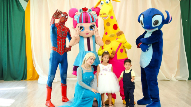 Take advantage of a discount on booking two animated heroes + an entertainment show from Happy Day. image 5