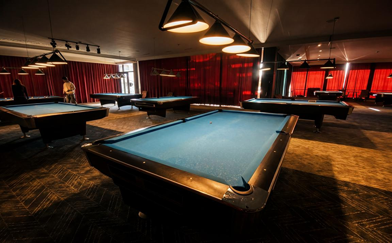 შეიძინე 1 საათიანი ბილიარდის სათამაშო აბონემენტი 2