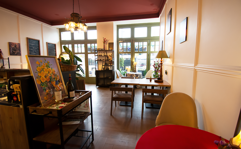 Create an unforgettable taste experience at Restaurant Charu 7