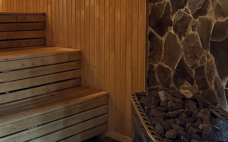 Enjoy perfect relaxation at Hotel Colosseum Marina Spa. 5