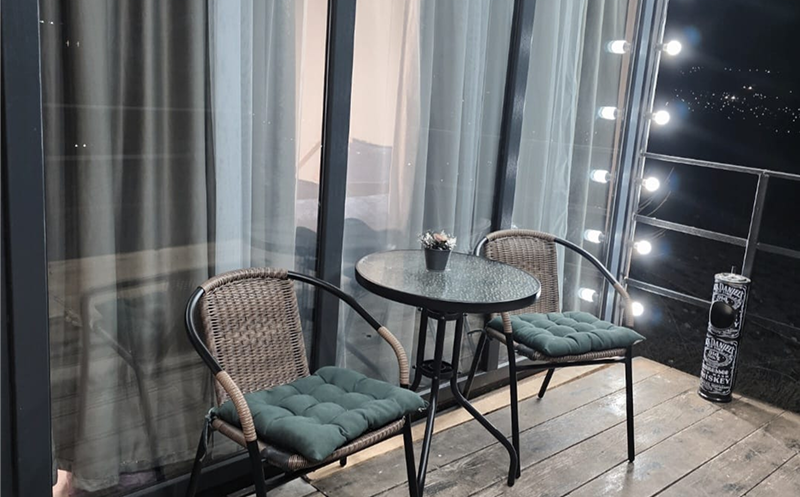 Create unforgettable memories with friends at Nanoland Cottage. 2