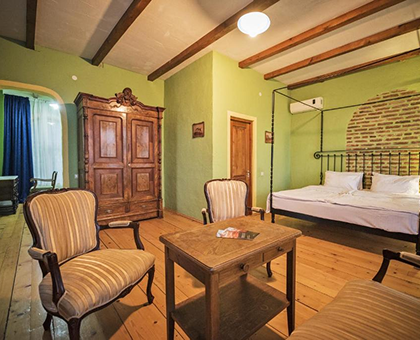 გაატარე დასვენების დღეები მეგობრებთან ერთად კახეთში