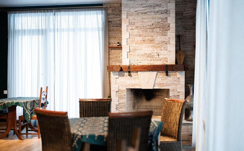 შექმენი დაუვიწყარი მოგონებები ყაზბეგის სასტუმროში  14