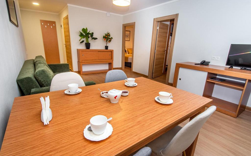 შექმენი დაუვიწყარი მოგონებები სასტუმრო ორბი პალას ბაკურიანში 14