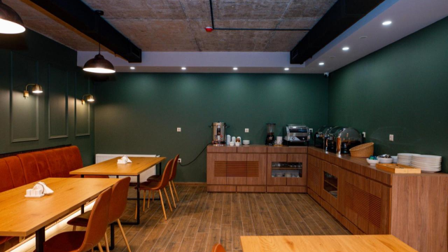 Take advantage of the discount on accommodation in a 2-person studio room at Goderdzi Twins Hotel. image 10