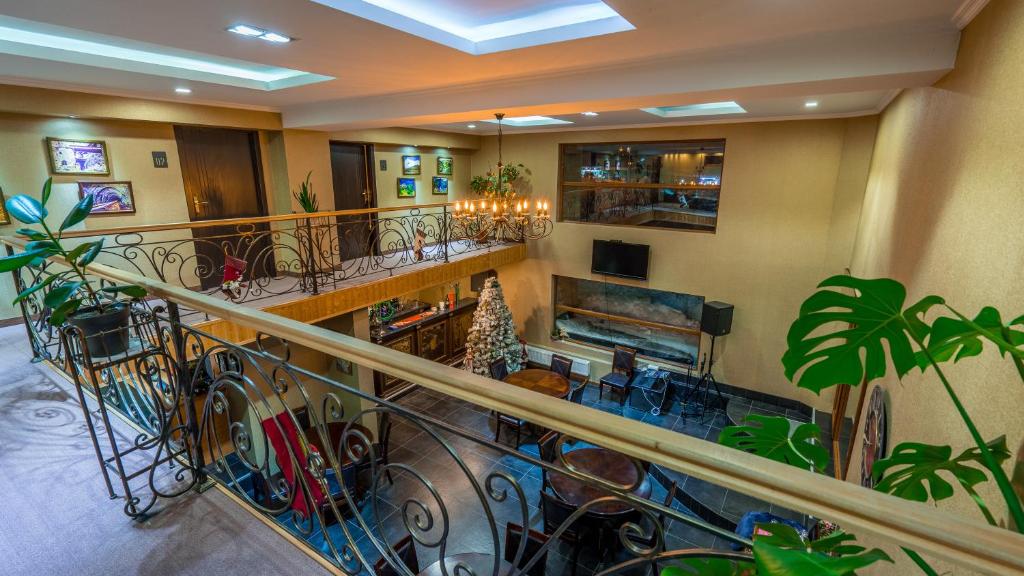 Enjoy an unforgettable time at Hotel GoodAura image 9