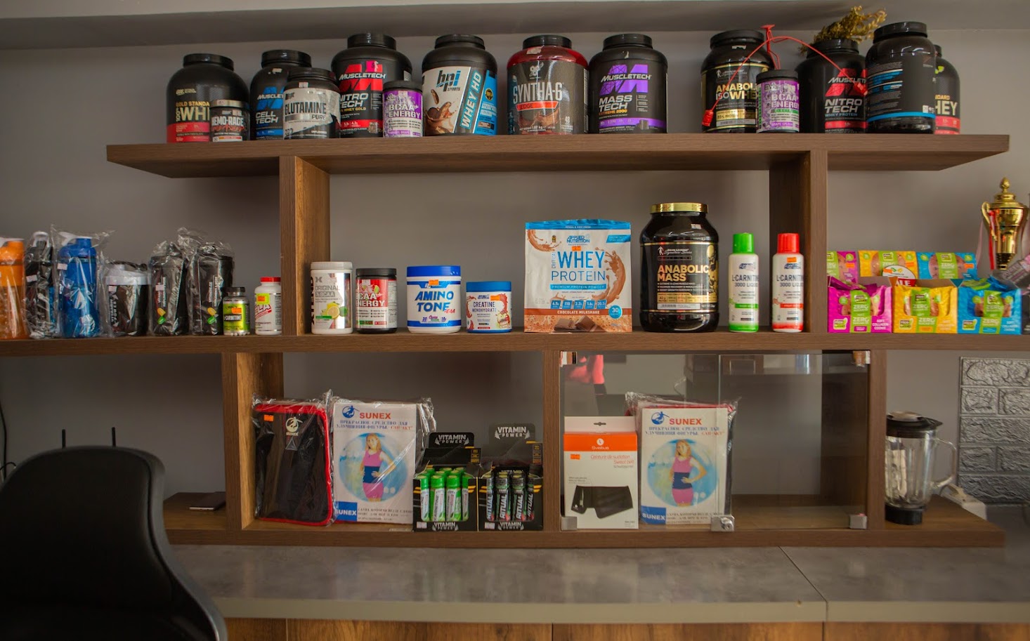 1 თვიან ულიმიტო აბონემენტზე ქალბატონებისთვის დიელ ფიტნესში. image 17