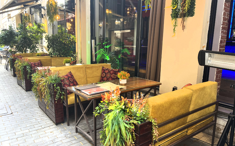 Taste dishes intended for 4-5 guests and spend a special time at Choice 6