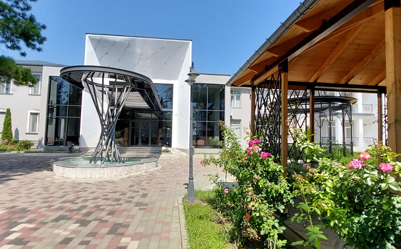 გაატარე დაუვიწყარი დრო სასტუმრო  პარკ ჰოტელ წყალტუბოში. image 17