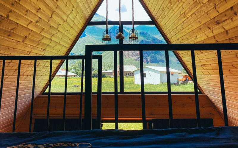 Spend unforgettable time with your loved ones at Gold Kazbegi. 3