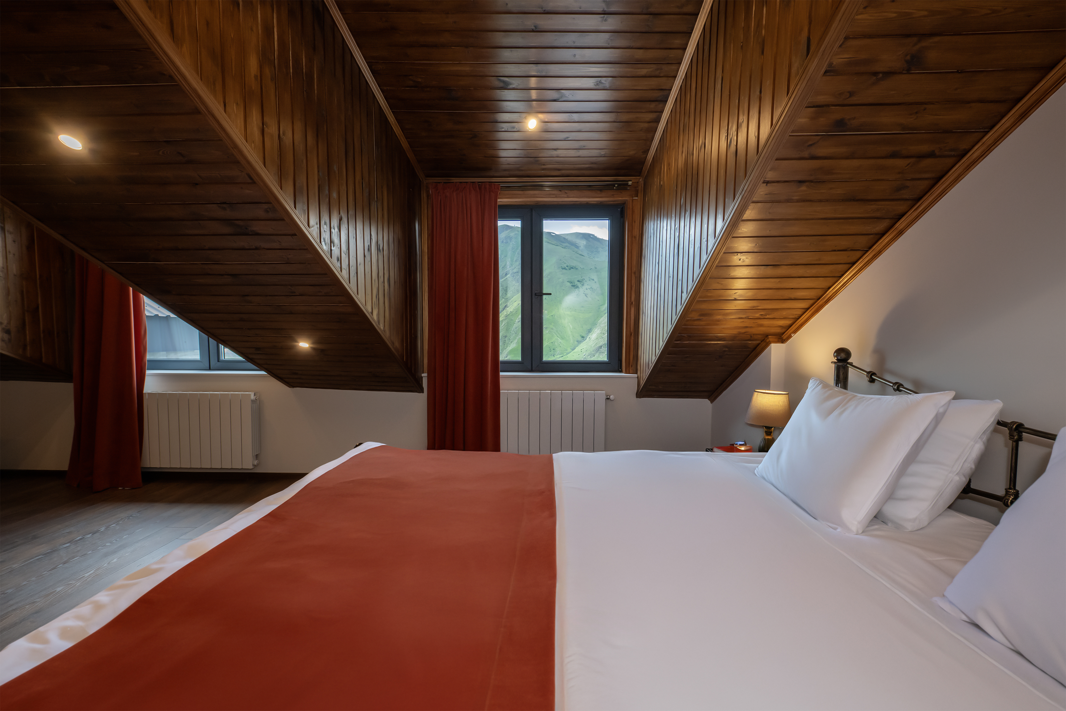 შექმენი დაუვიწყარი მოგონებები სასტუმრო რეზიდენს ყაზბეგში. image 15