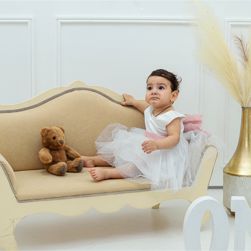 დაჯავშნე სტუდიური ფოტოგადაღება და მიიღე ხარისხიანი ფოტოები ნანუკა არტ სტუდიოსგან image 6