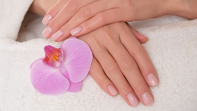 ისარგებლე ფასდაკლებით მანიკურის ან პედიკურის გაკეთებაზე გელ ლაქით სილამაზის სალონი კატრინი | Katrini Beauty Salon -ში. image 0