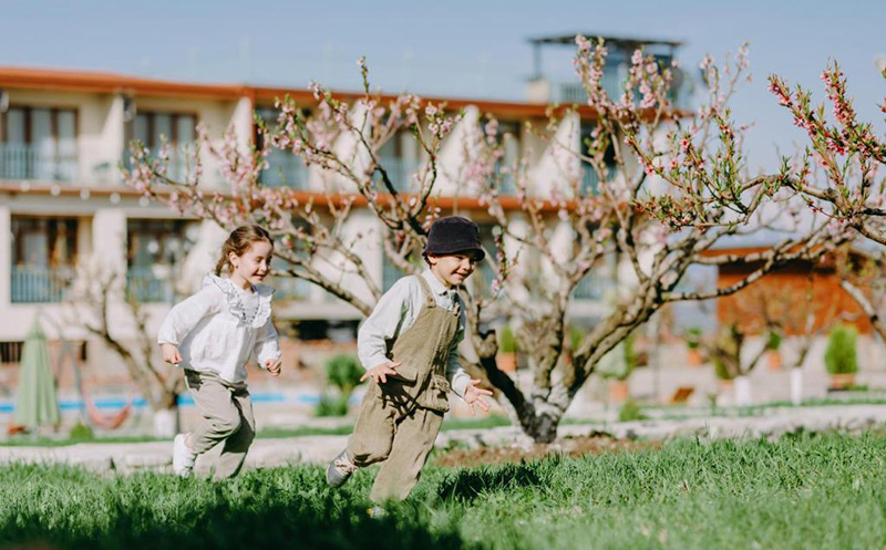 გაატარე დაუვიწყარი დრო სასტუმრო და ღვინის მარან არგეში.  image 3
